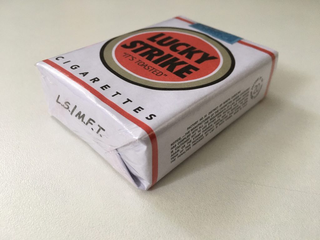 Lucky Strike MAD MEN It's Toasted PULP FICTION Faux paquet Dummy