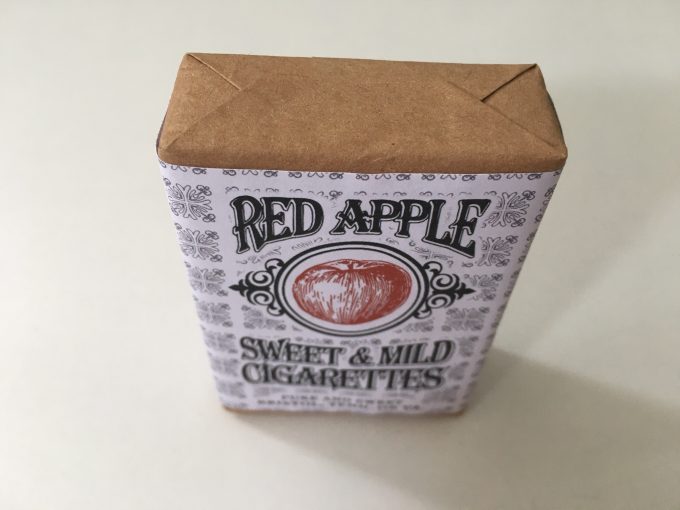 Red Apple Django Unchained Cigarette pack Tobacco Quentin TARANTINO réplique faux paquet movie props