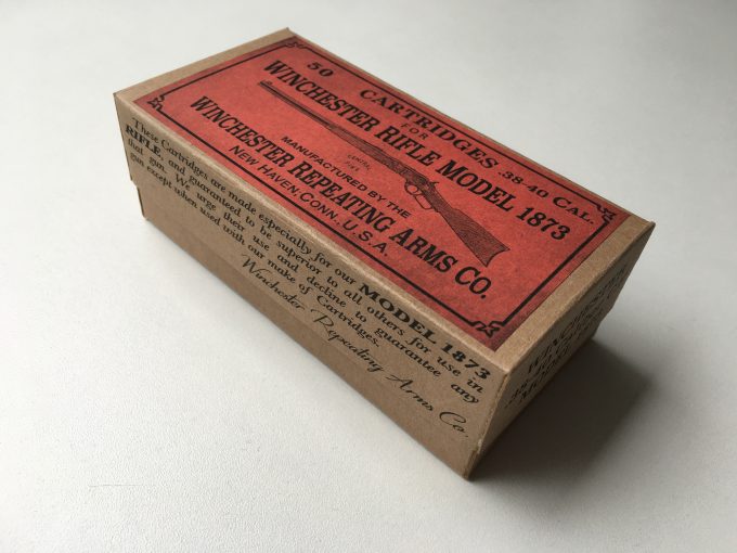 DECO box Winchester Model 1873 38-40 caliber Ammo box cartridges Old West khristore angers france brocante