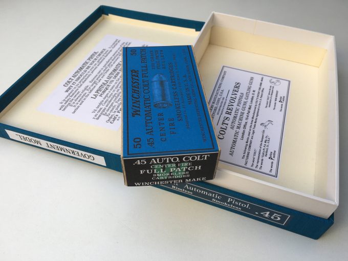 *LIMITED EDITION* COLT 1911 Blue box Colt's Revolvers Winchester 45 ACP ammo box khristore cartridges auction made in francE