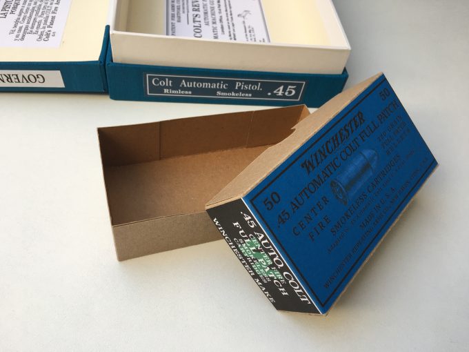 *LIMITED EDITION* COLT 1911 Blue box Colt's Revolvers Winchester 45 ACP ammo box khristore cartridges auction made in francE
