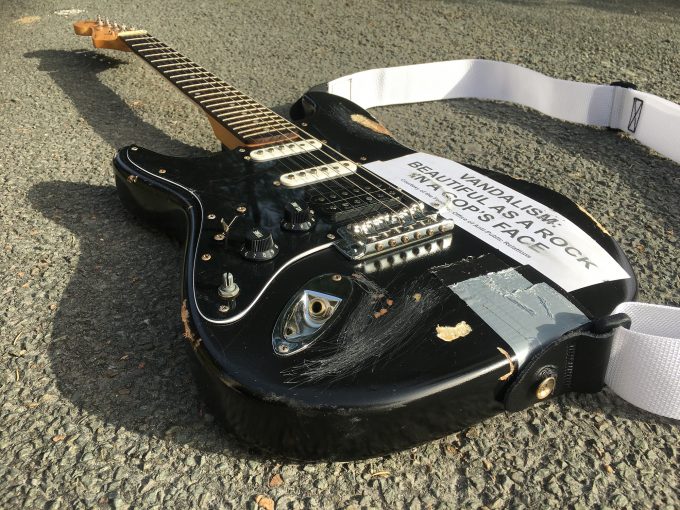 Kurt Cobain vandalism strat left handed gaucher heavy relic road worn seymour duncan tb4 nirvana khristore