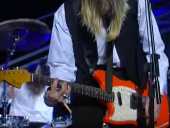 Kurt-Cobain-Fender-Red-Mustang-NPA-Nulle-Part-Ailleurs-Squier-guitar-relic-Nirvana-khristore