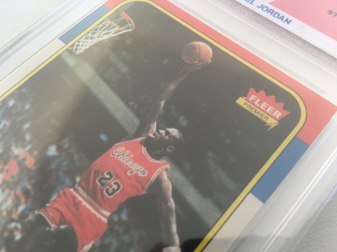 Michael Jordan Rookie Card 1986 FLEER Premier NBA Basketball Top loader protection case Reprint PROXY card khristore