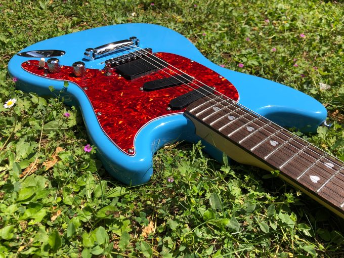 Kurt cobain Ferrington guitar Nirvana In Utero studio Super Sonic Stang khristore é