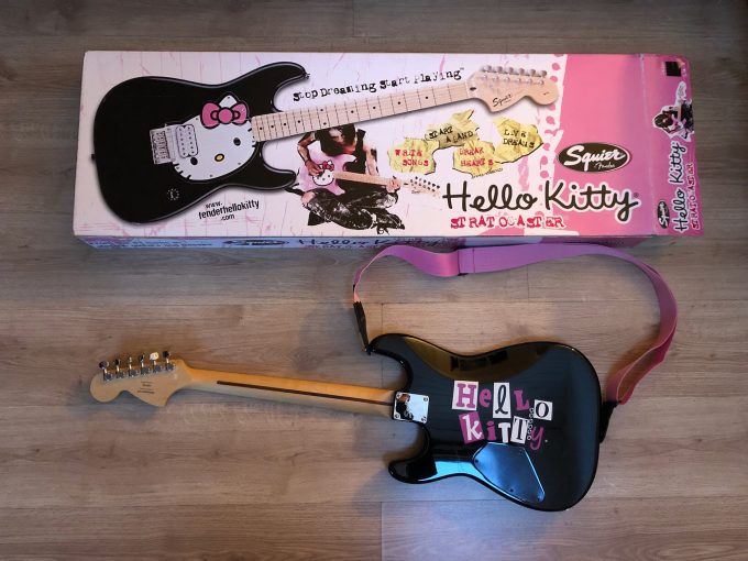 Squier Fender Stratocaster Hello Kitty Strat Box Strat strap matching headstock khristore 9