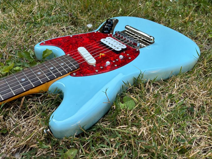 Kurt-Cobain-SkyStang-I-Nirvana-guitar-khristore PlexiStang plexi pickguard 5